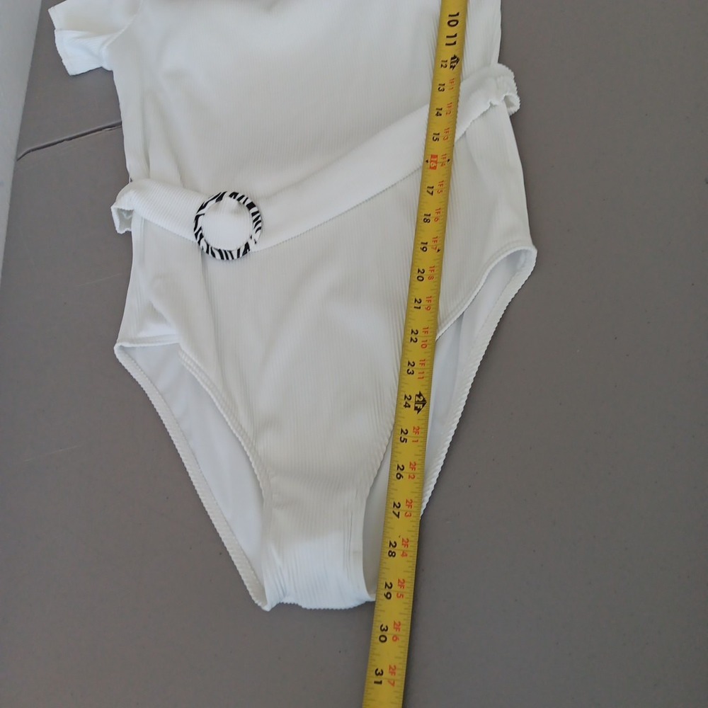 NEW Roxy Bright White Mind Of Freedom‎ Off-Shoulder One-Piece Swimsuit XL Travel - Picture 6 of 11